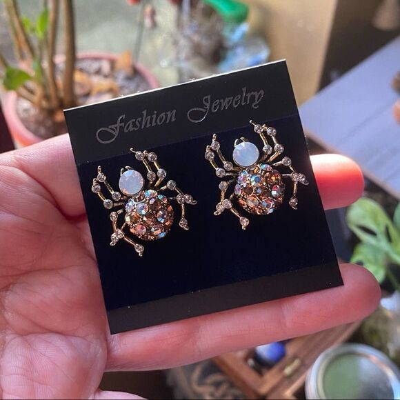 Spider Brass Top Crystal Multi Color Earrings - Picture 1 of 5